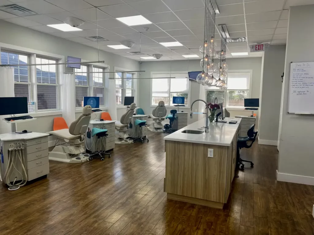 NA Orthodontics | Office