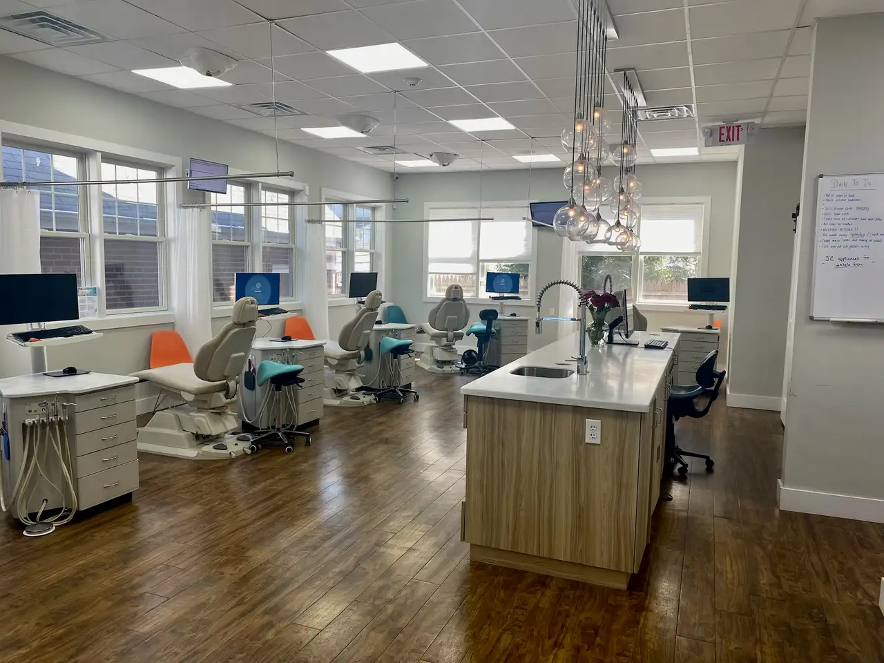 NA Orthodontics | Office