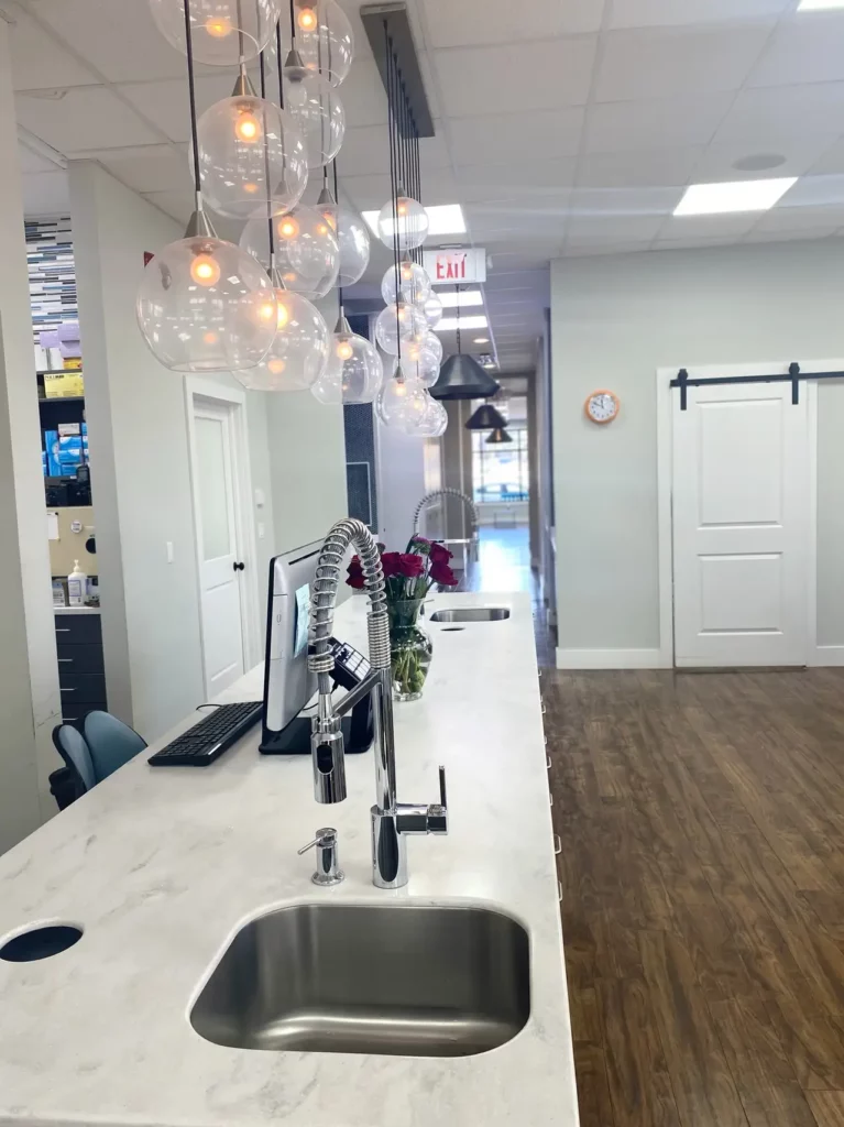 NA Orthodontics | Office